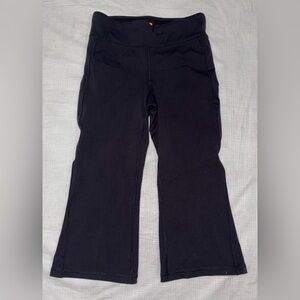 Lucy Sz Small Black Capri Pants Sport Yoga Exercise